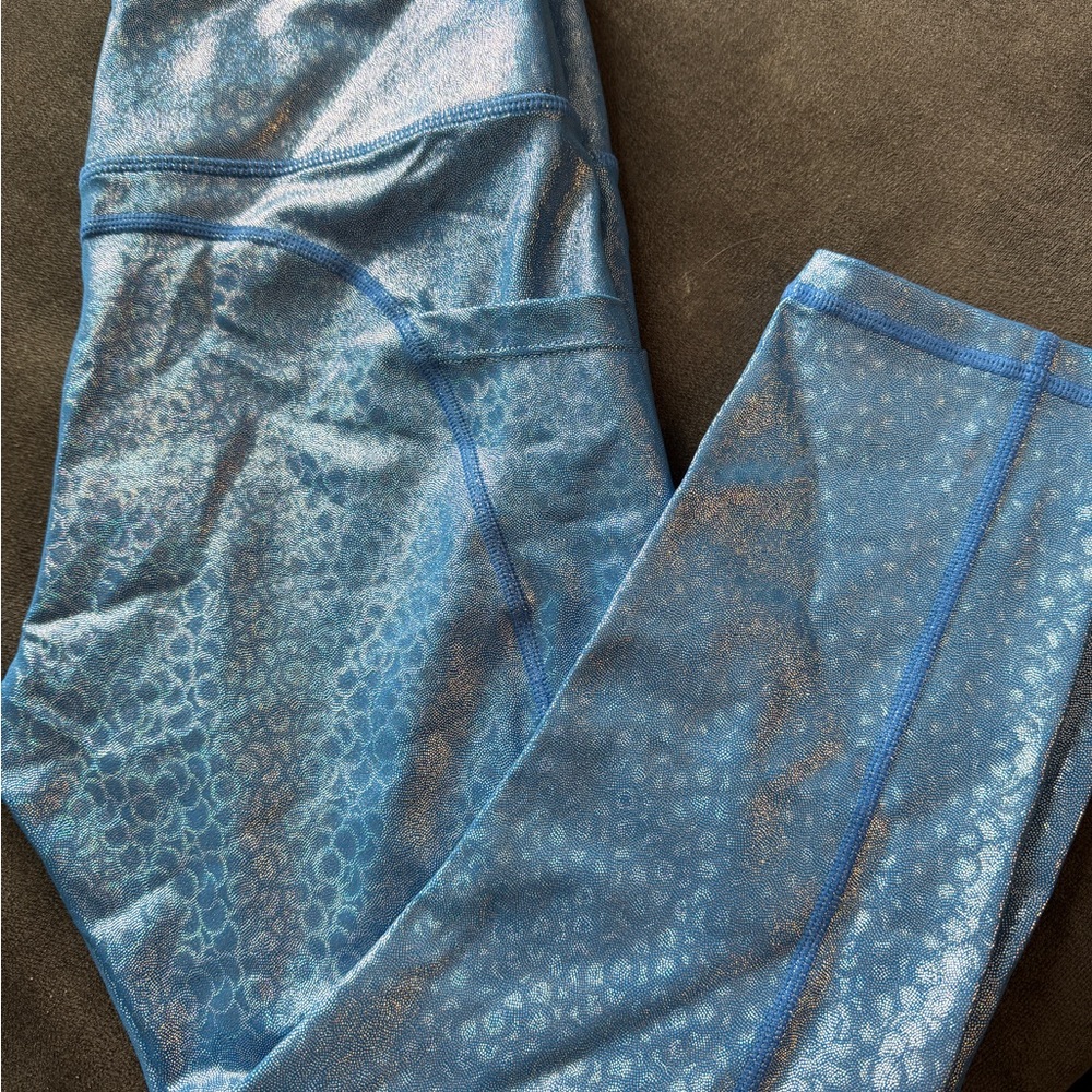 ZYIA Shimmering Blue Active Leggings